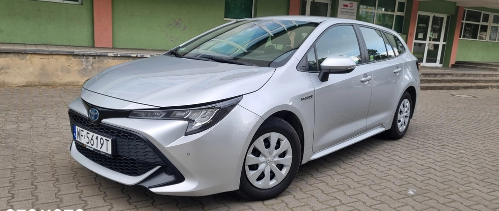 Toyota Corolla cena 64999 przebieg: 149000, rok produkcji 2019 z Radom małe 379